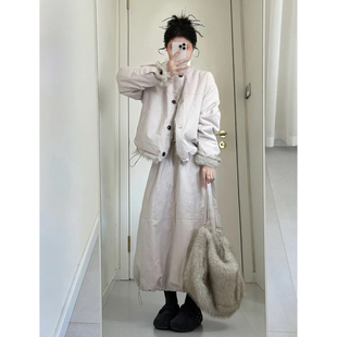 2026超火冬装一整套韩系慵懒风宽松高级感羊羔毛外套半身裙两件套