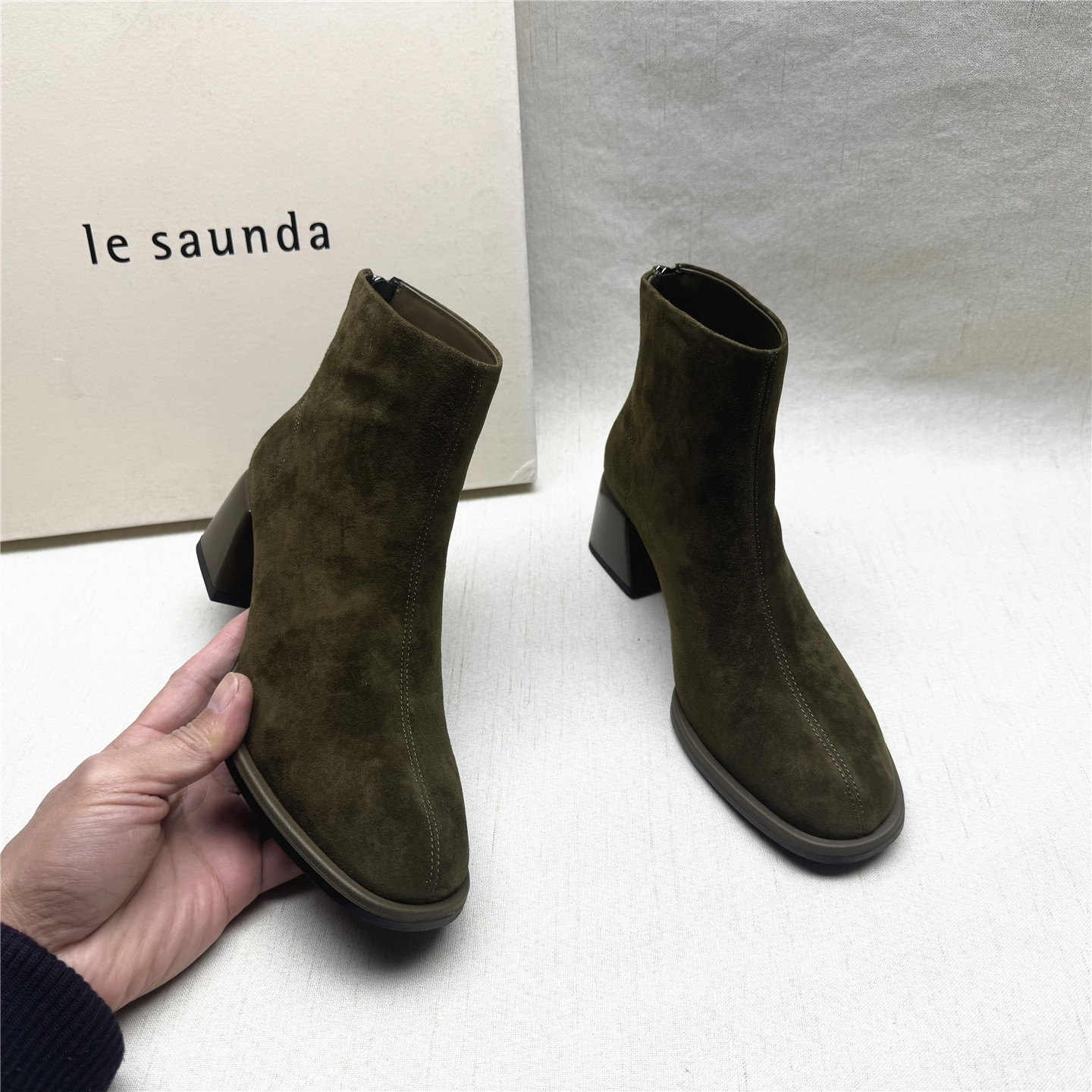 莱尔斯丹冬季保暖真皮拉链时装靴