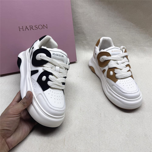 Harson/哈森正品撤柜时尚厚底舒适休闲女鞋新款复合材料系带单鞋