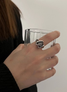 小众设计感m爱心红宝石开口戒指女冷淡风甜酷复古个性嘻哈食指戒