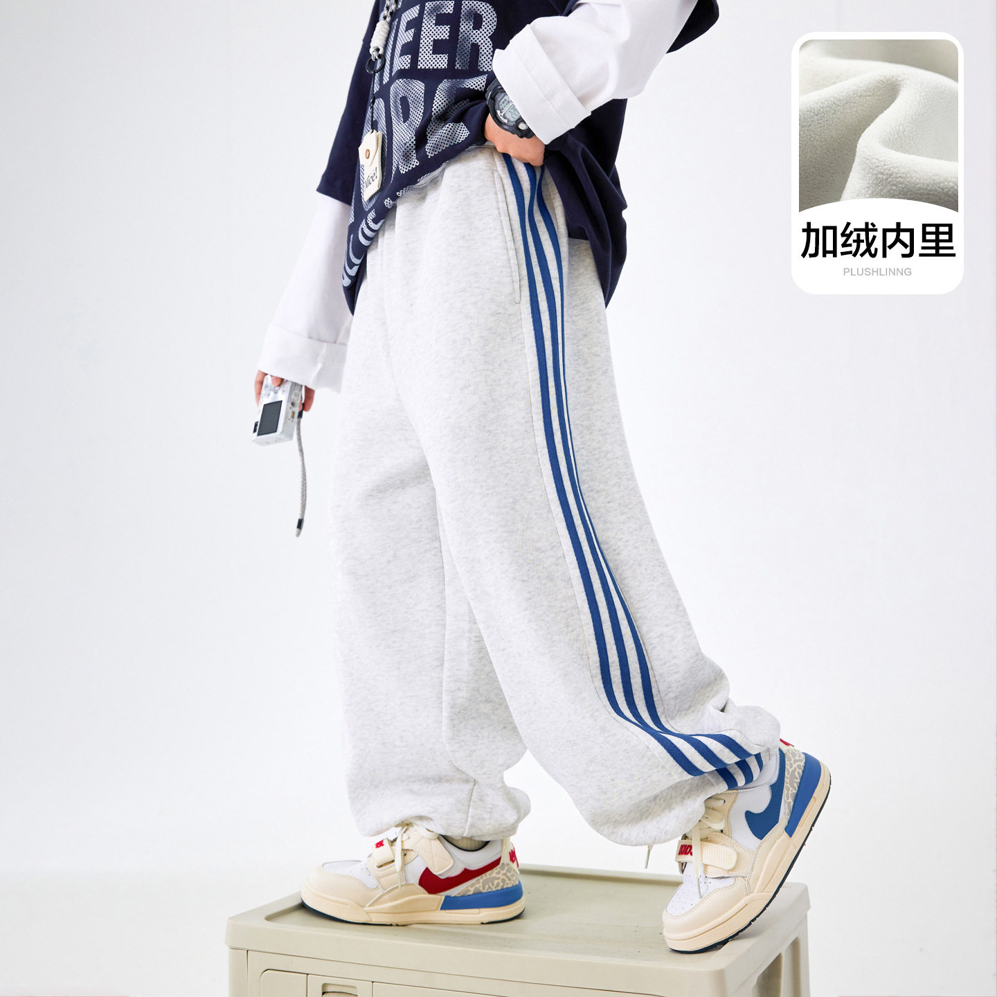 波拉童装男童冬装直筒阔腿加绒加厚一体绒运动裤2025儿童男孩休闲