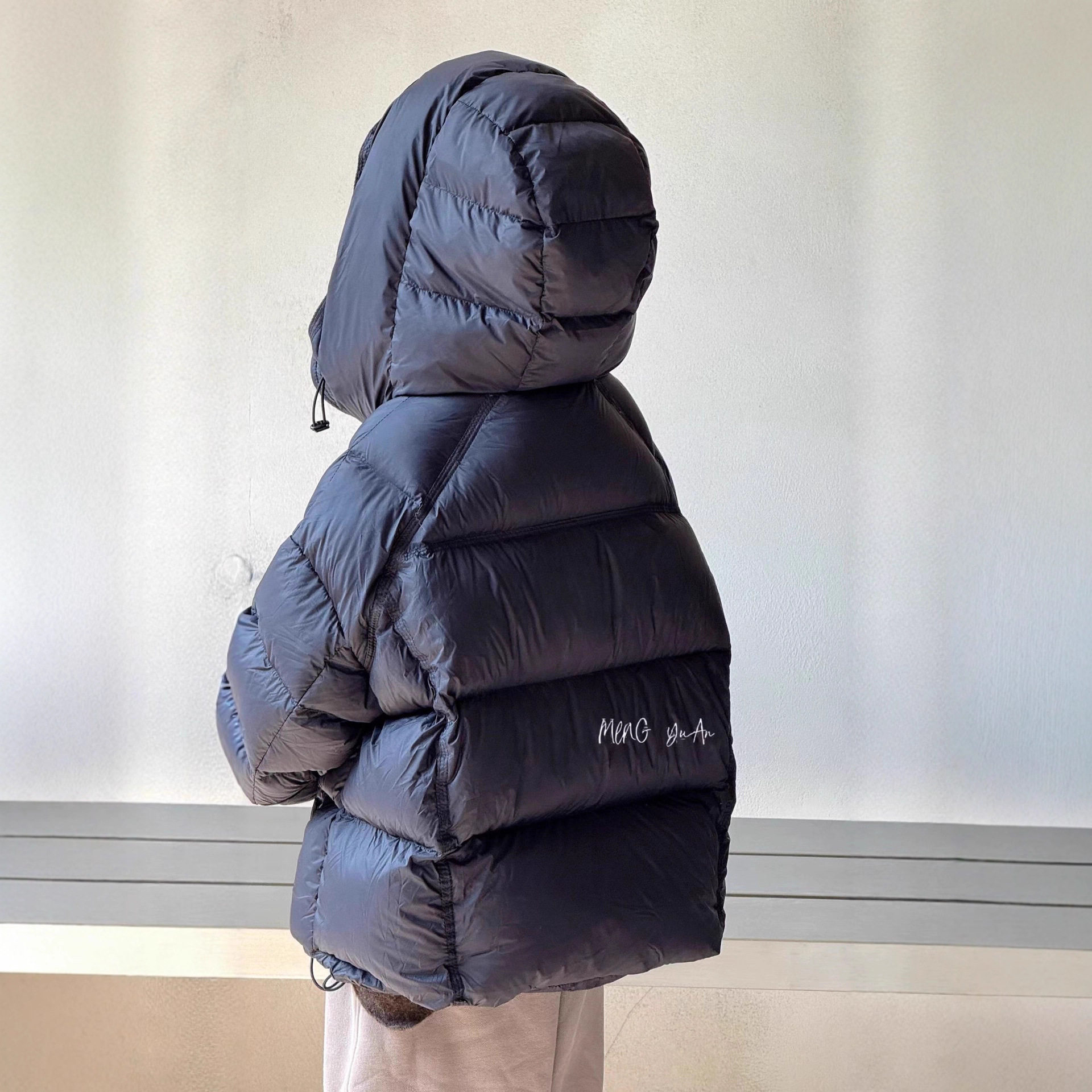 波拉童装儿童羽绒服短款面包服25冬季男女童泡芙90白鸭绒加厚连帽