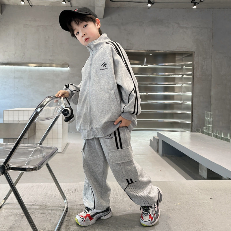 波拉童装男童套装春秋装2025休闲儿童运动服秋季潮衣服中大童棒球
