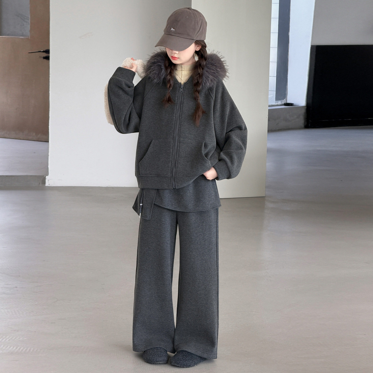 波拉童装女童韩系加绒加厚套装2026冬装秋冬中大童毛领连帽外套阔
