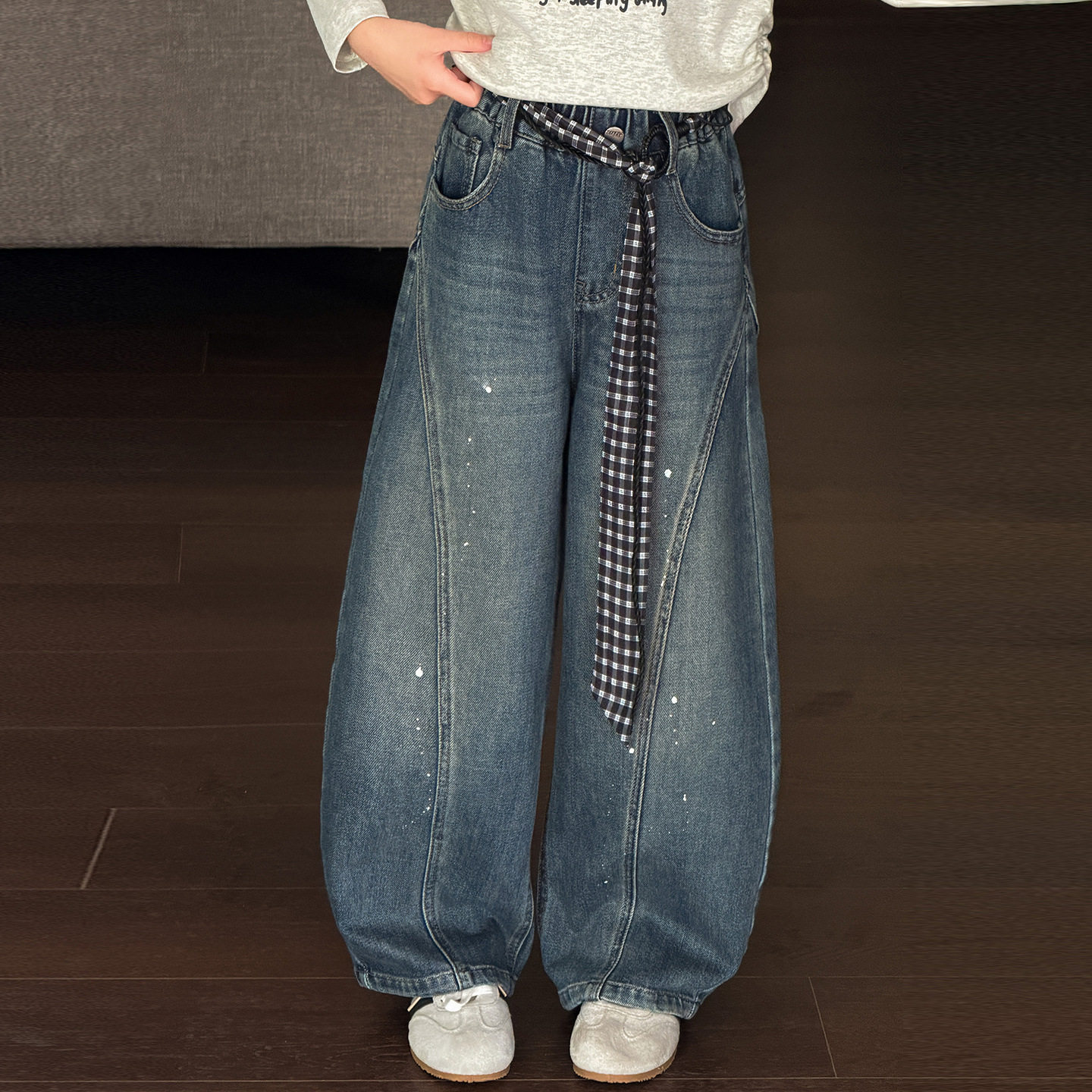 波拉童装女童秋装撒银牛仔裤2026秋装大童超好看初中生宽松弯刀裤