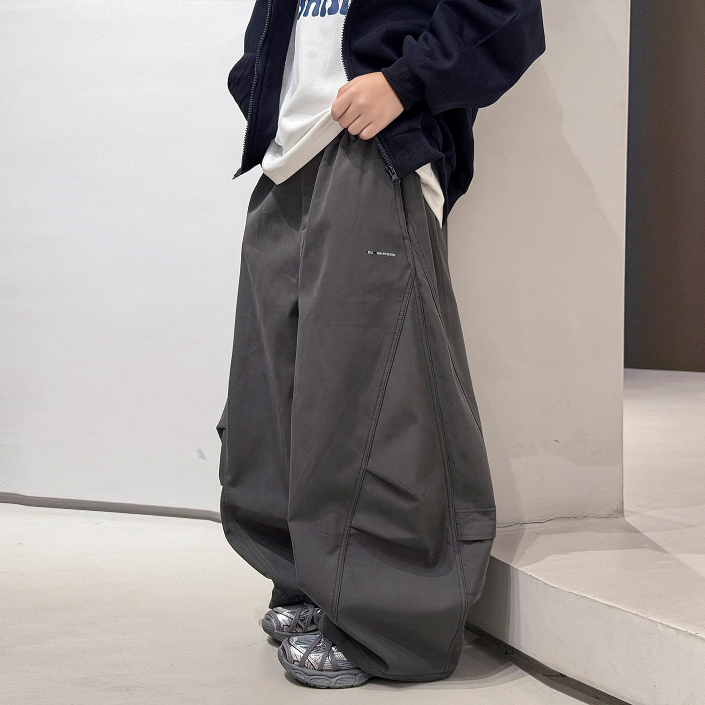 波拉童装儿童装男童秋冬款加绒加厚裤子2026冬装中大童冬装运动裤