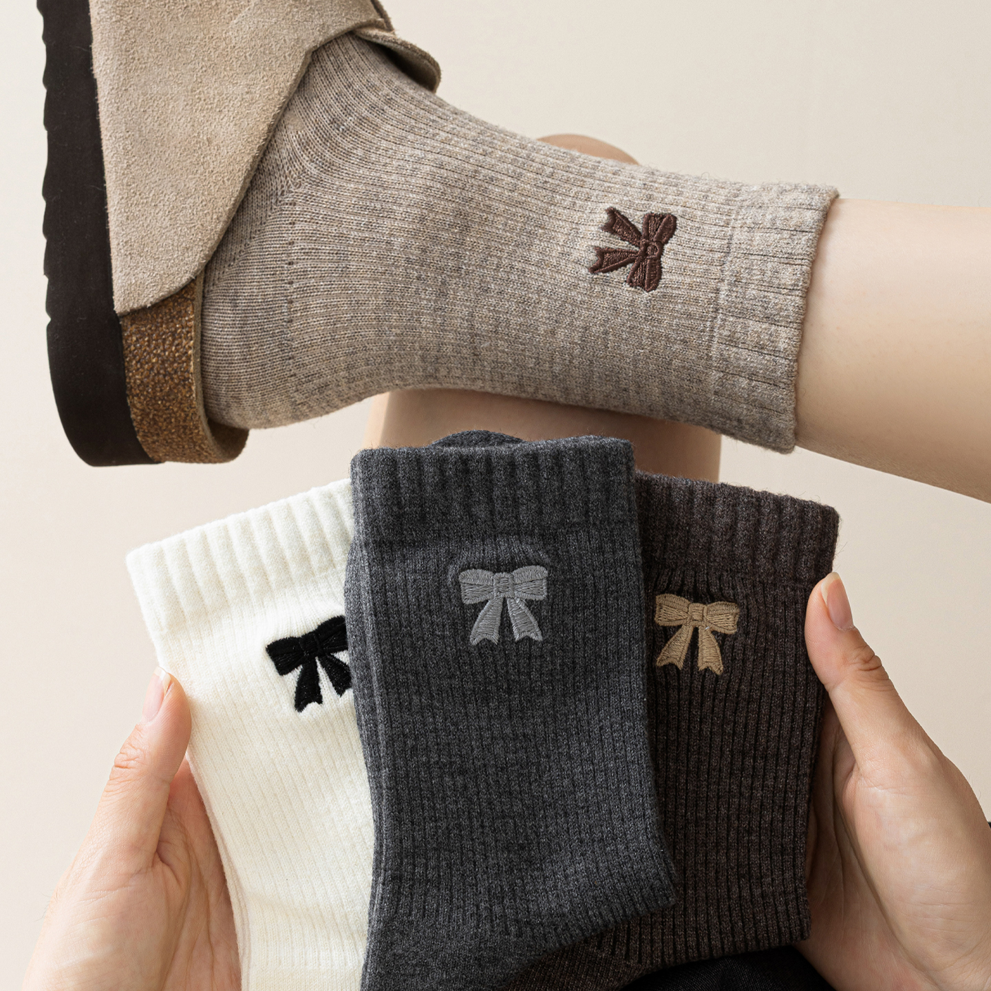 袜子女秋冬中筒新款纯棉加厚保暖