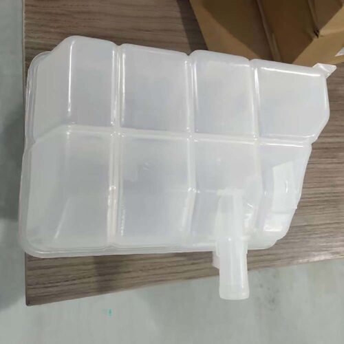 UK0115350rangerT6发动机水箱