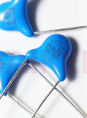 JNC JY102M 400V X1 250V Y2 安规电容 脚距7MM 250VAC Y电容 1nF