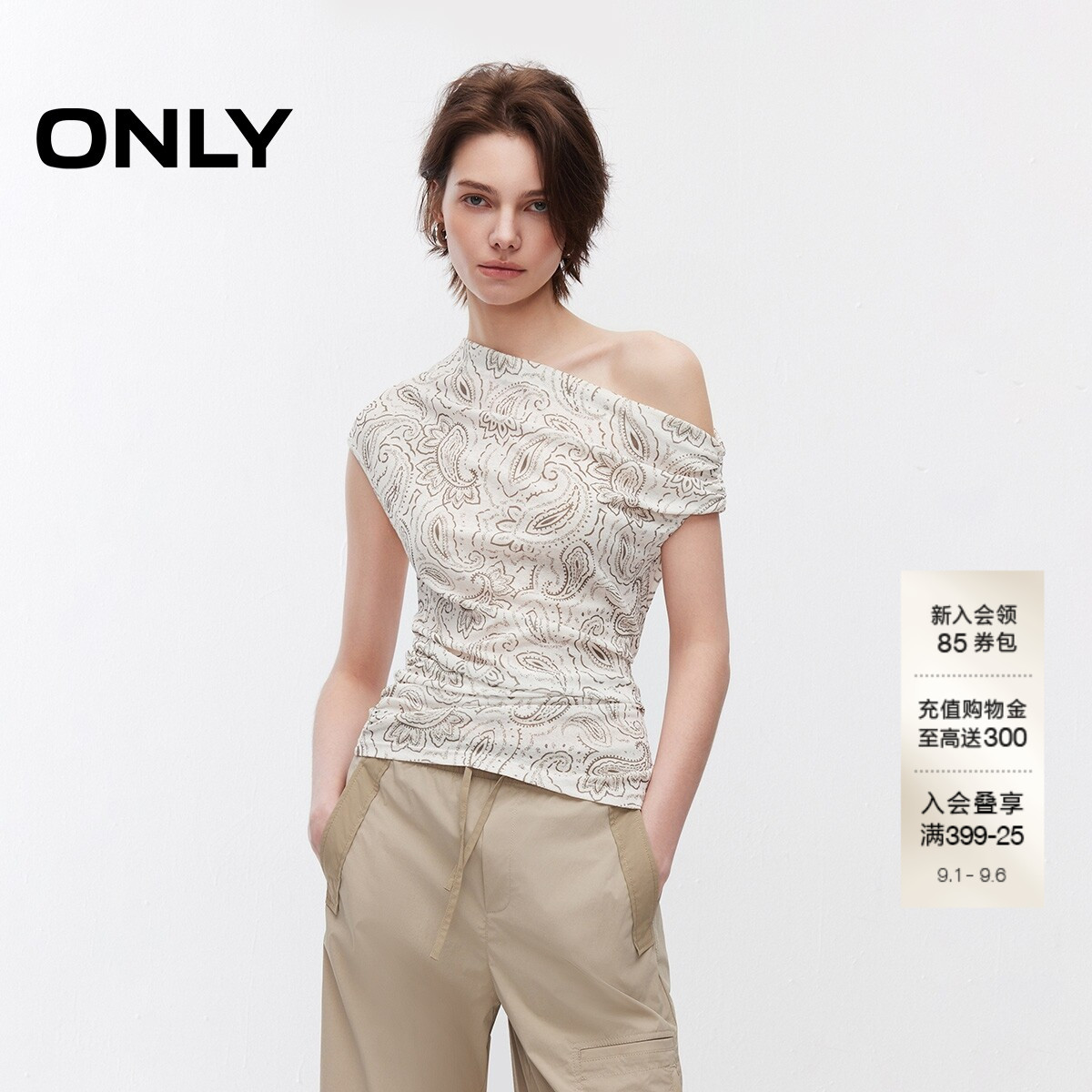 ONLY满印舒适显瘦斜肩T恤图片