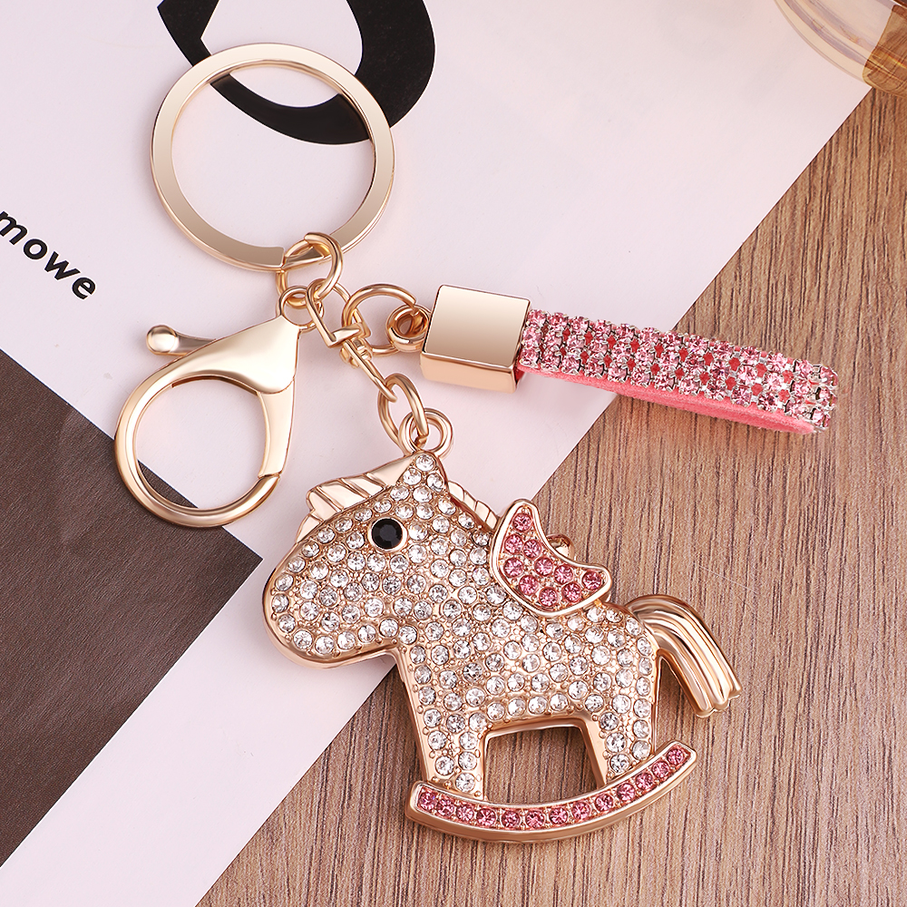 镶钻马上有钱汽车钥匙扣