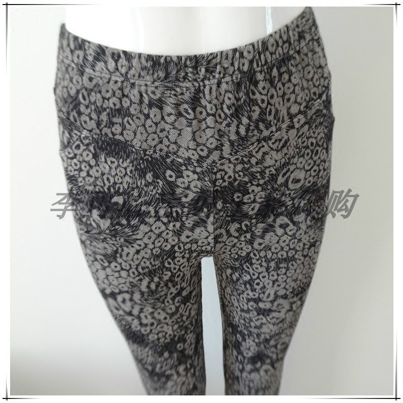 时尚印花可外穿牛仔裤清仓包邮