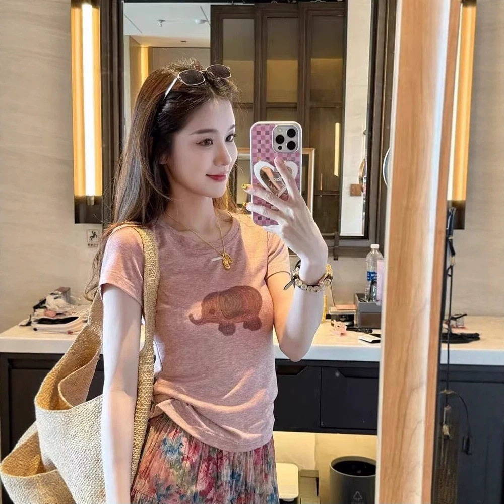 哥家专柜品质夏季新款温柔风粉色小象印花短袖T恤女减龄时尚上衣