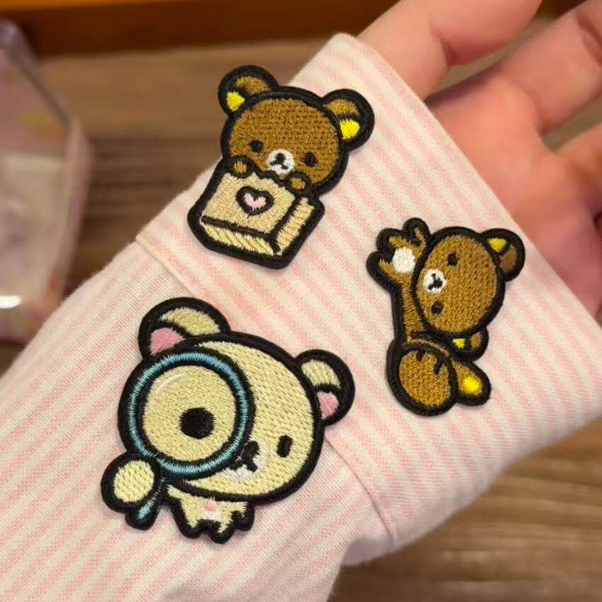 可爱轻松熊刺绣贴自粘免缝