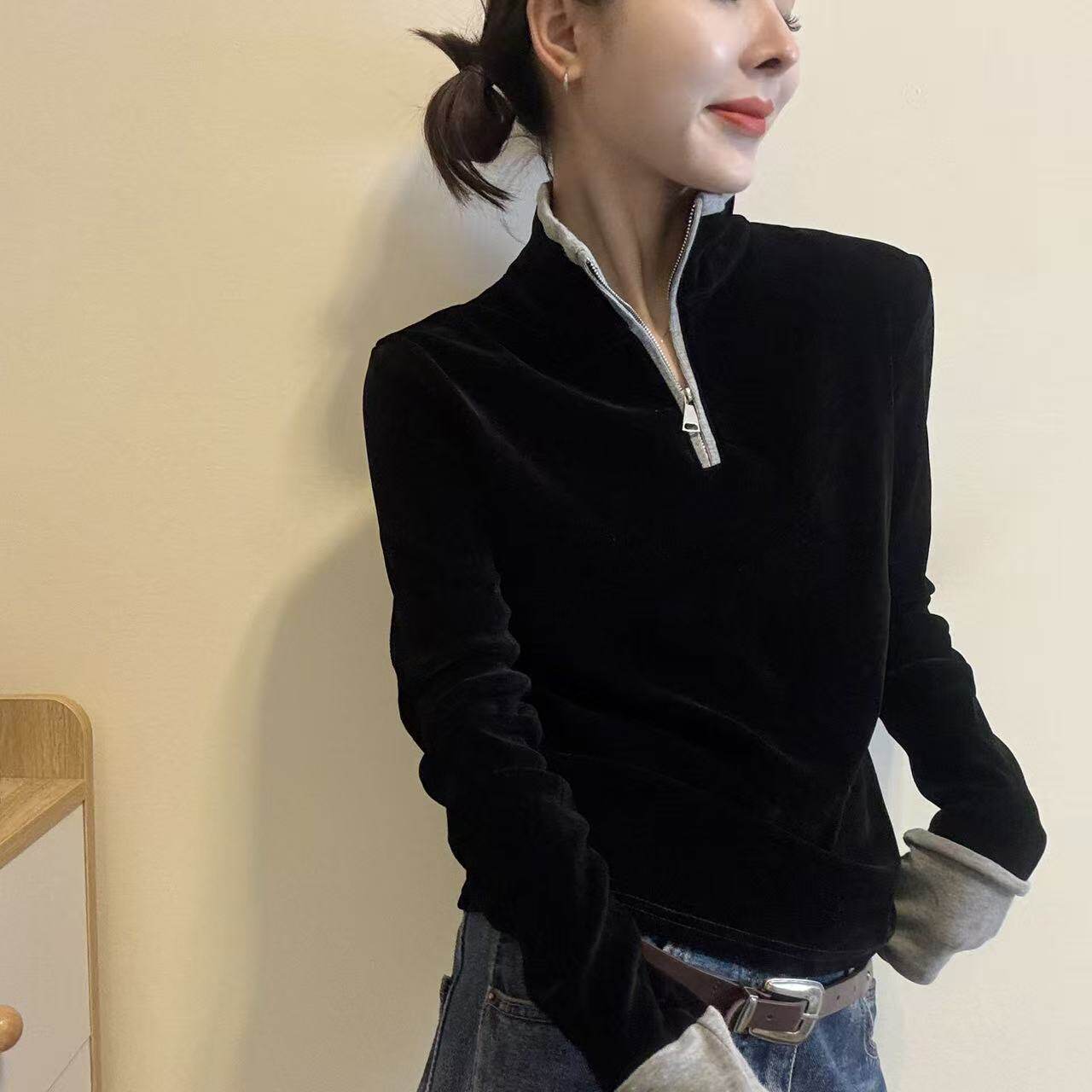 欧洲站2026秋冬时尚立领半拉链袖口撞色拼接复古金丝绒T恤上衣潮