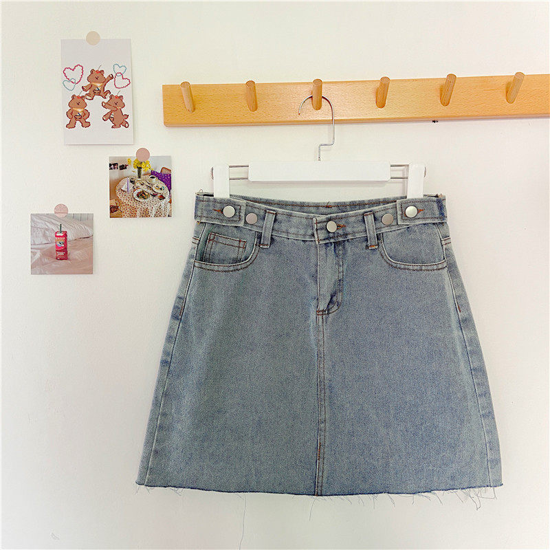 2020年夏季设计感小众牛仔半身裙女学生潮韩版高腰包臀A字短裙子在类目 女装/女士精品, 半身裙中 - 来自Buy2taobao.com提供专业的淘宝代购服务