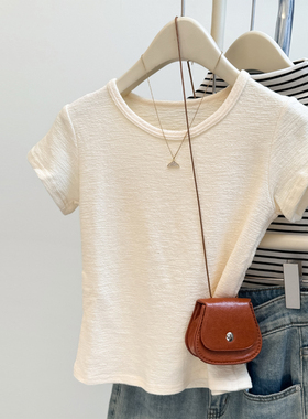 超火cec褶皱肌理感短袖T恤女夏季修身小个子打底衫短款韩版上衣潮