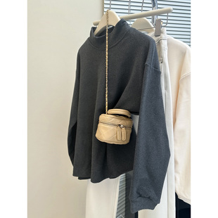 加厚加绒保暖半高领长袖T恤女秋冬季宽松内搭打底衫德绒磨毛上衣