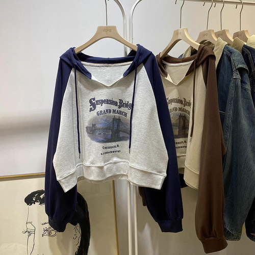 秋季薄款V领插肩长袖卫衣女新款