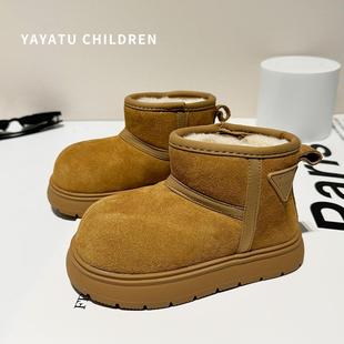 大头真皮儿童雪地靴2025冬款女童加厚保暖大棉鞋男童厚底短靴冬季