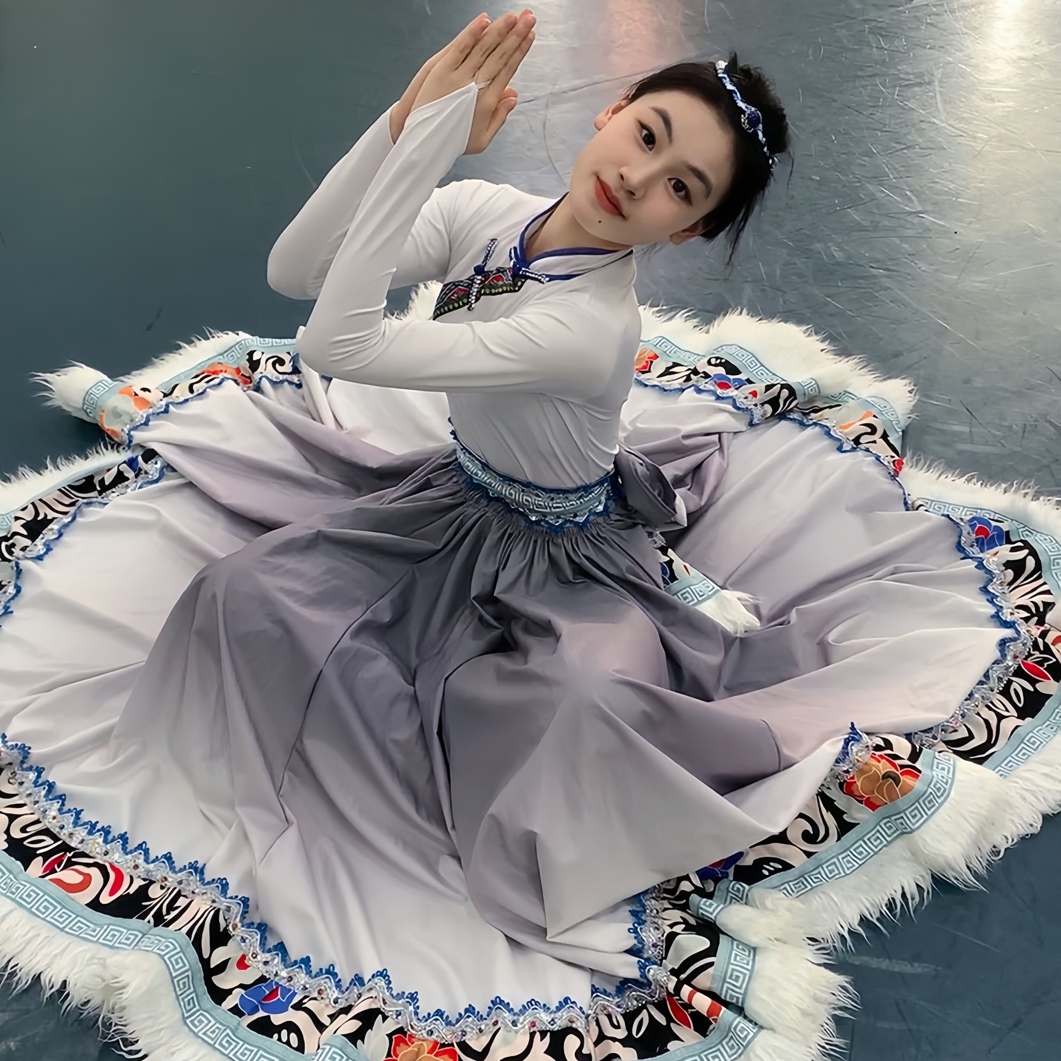藏族天浴演出服藏族2025新款汉服半身裙