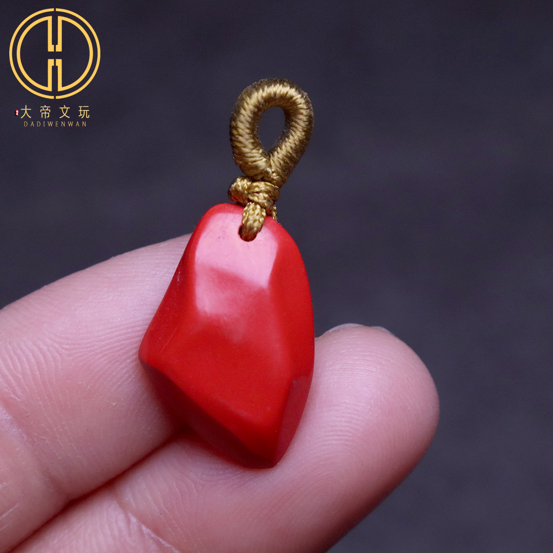 朱砂无相切面侧挂卡子吊坠
