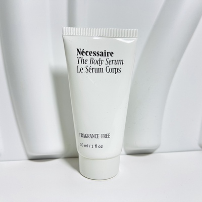 海淘现货Necessaire body serum 烟酰胺滋润保湿身体乳精华  30ml