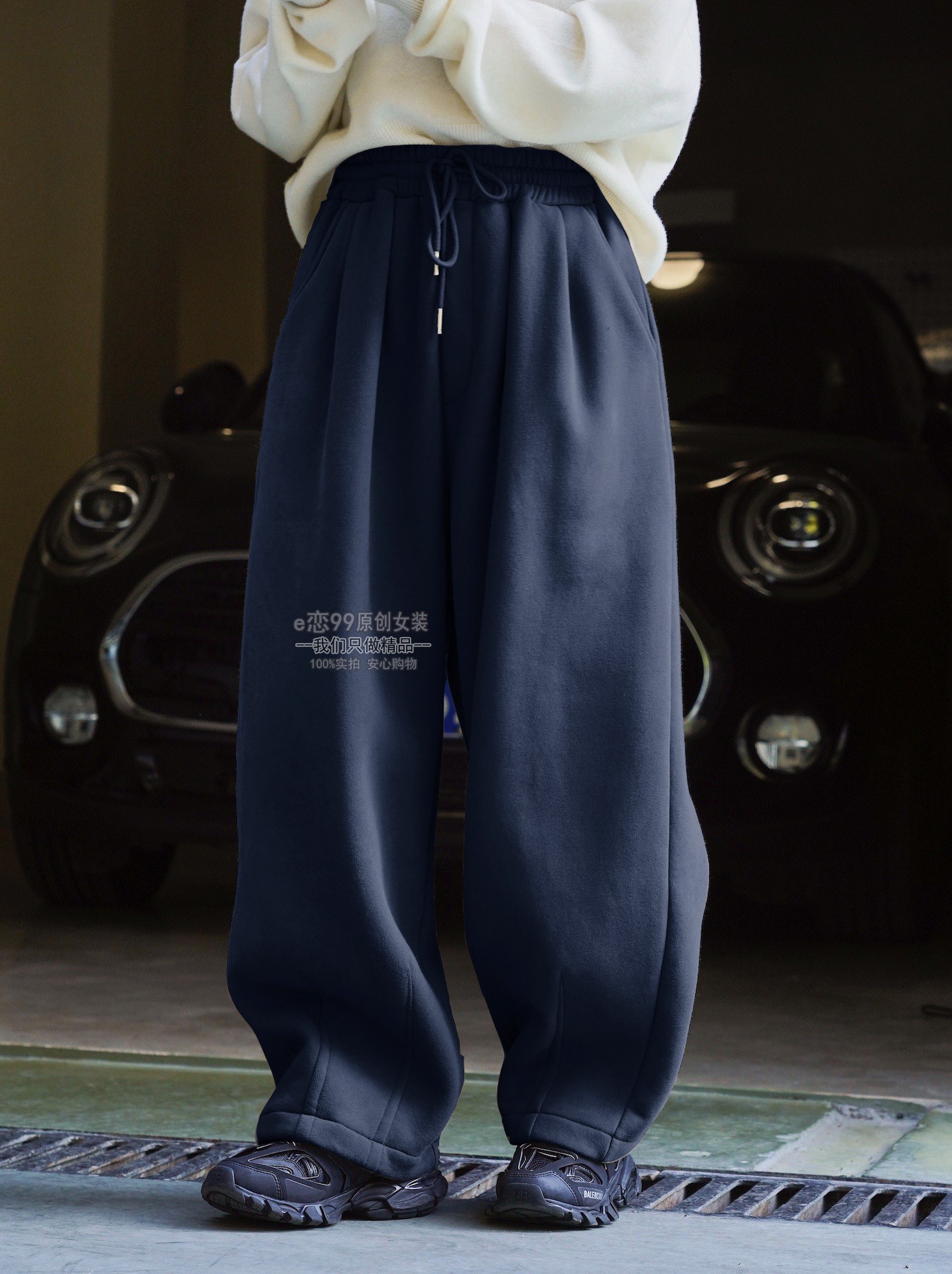 2025新款大码保暖纯棉加绒加厚宽松卫裤胖妹妹显瘦200斤杨桃裤