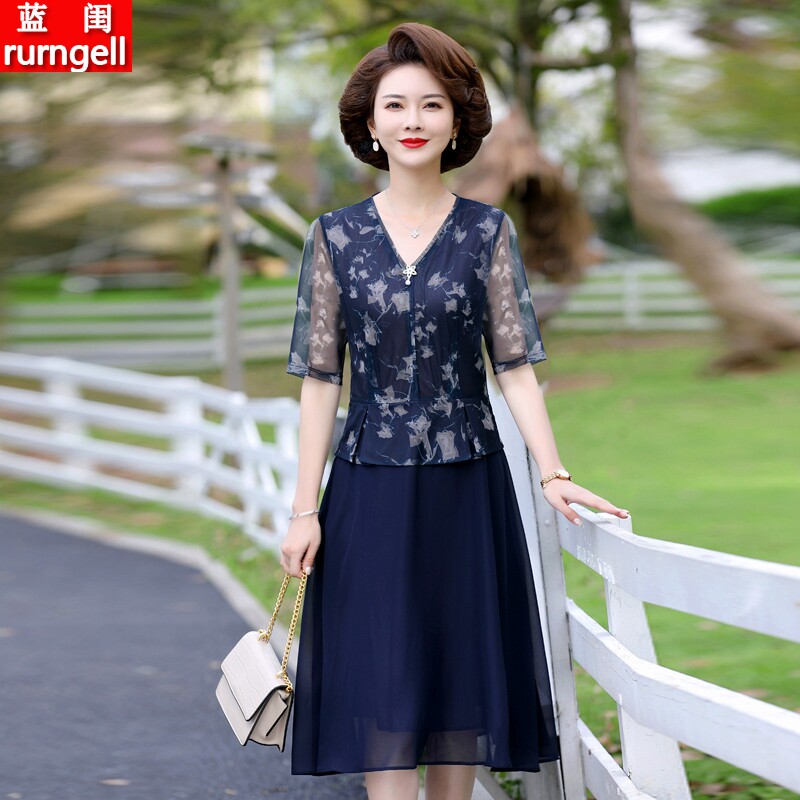 40岁50中年妈妈印花雪纺连衣裙女夏装新款洋气显瘦假两件中袖裙子在类目 女装/女士精品, 中老年女装中 - 来自Buy2taobao.com提供专业的淘宝代购服务