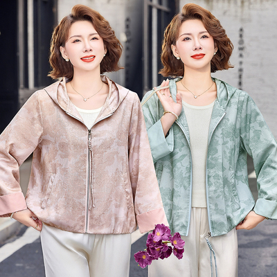 40岁50中年妈妈时尚洋气连帽外套