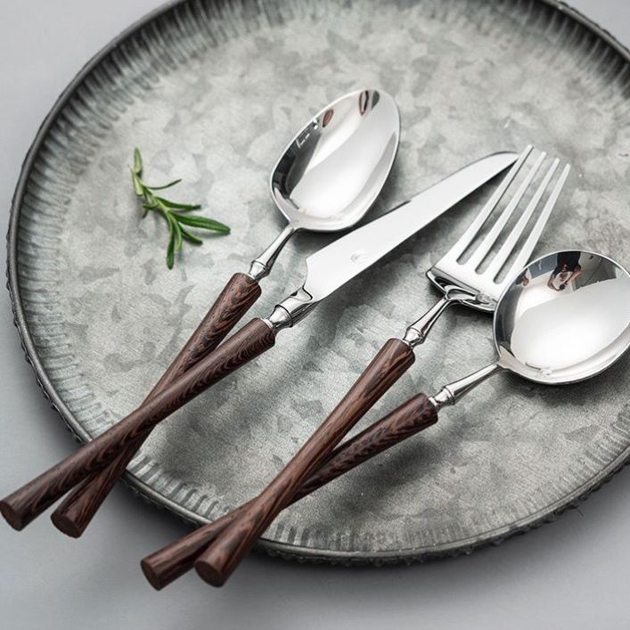 ins风鸡翅木牛排刀叉三件套家用食品级304不锈钢木柄复古勺子全套