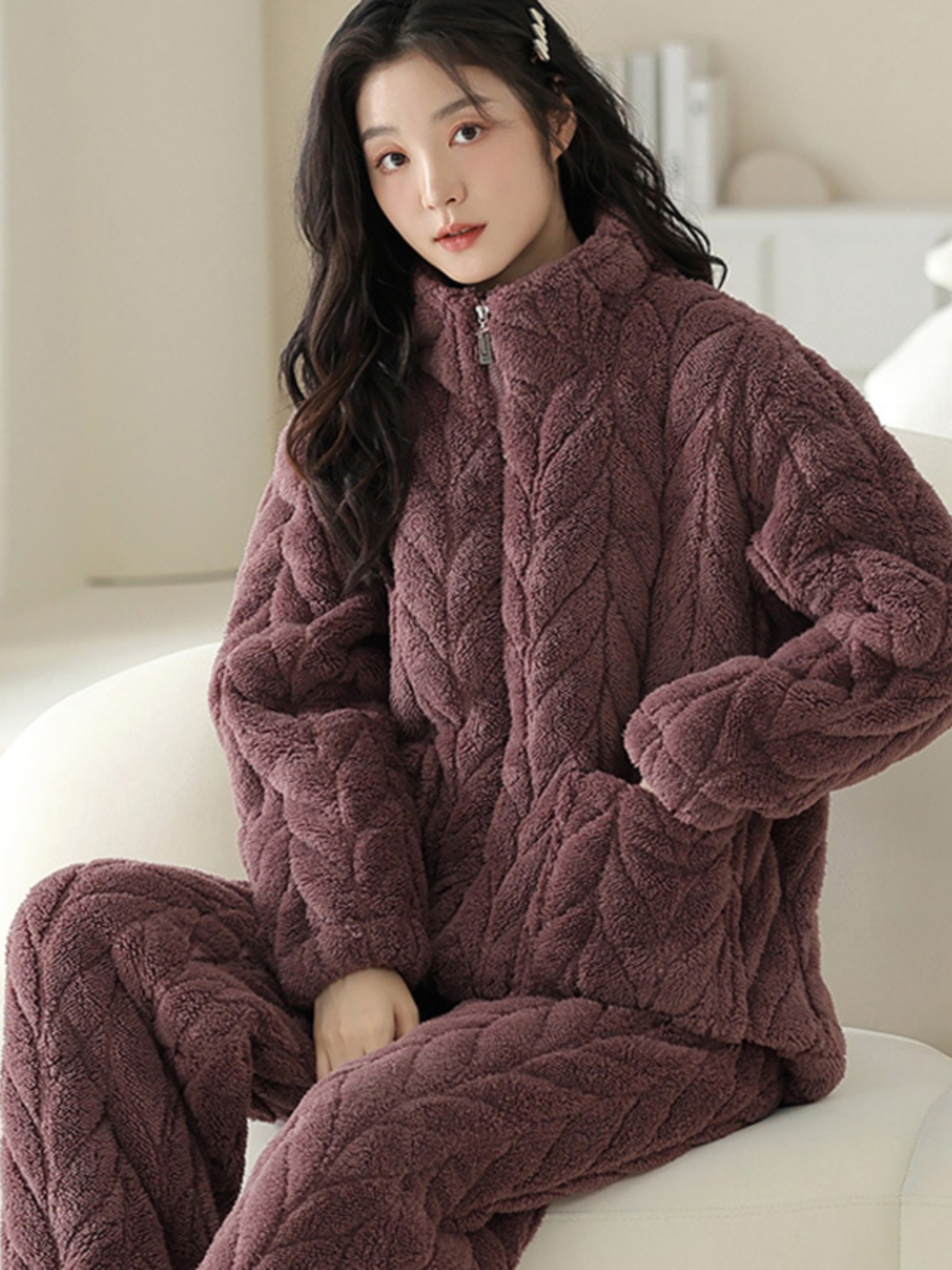 冬季睡衣女款三层珊瑚绒夹棉加厚时尚可外穿保暖法兰绒家居服套装