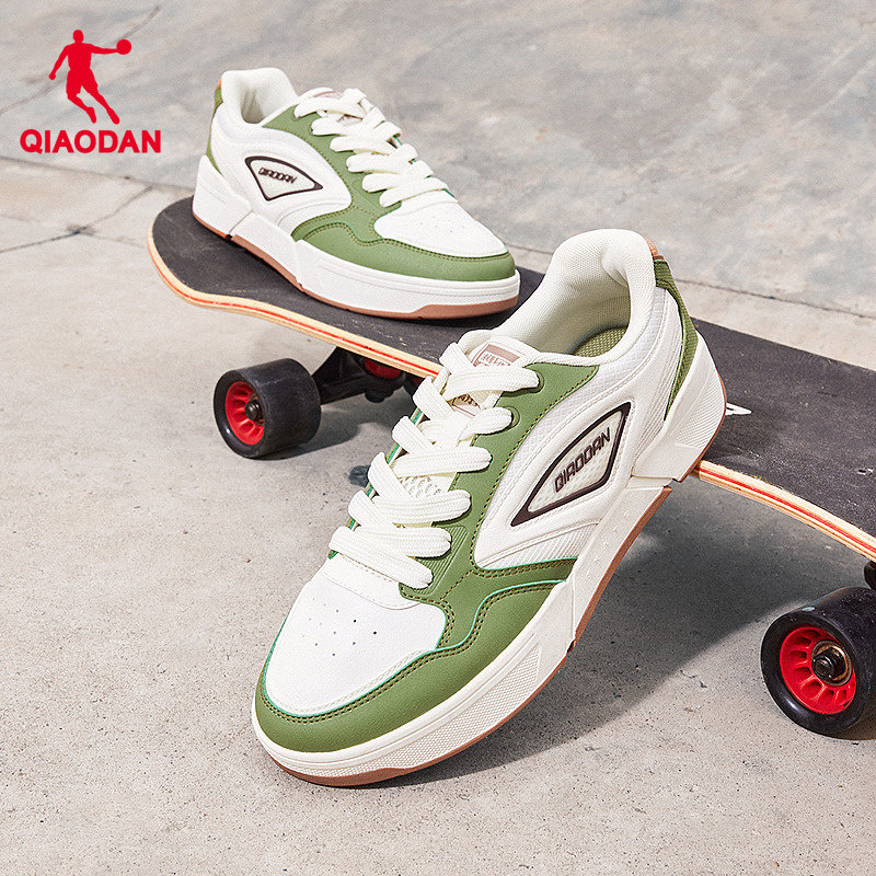 乔丹商场同款2025年冬季新品潮流男子滑板鞋增高百搭绿色橡胶防滑