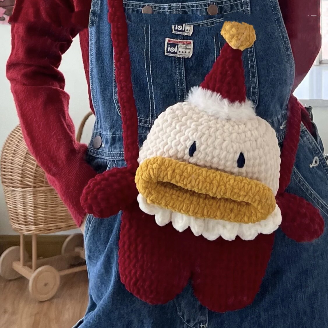 HAND-WOVEN SANTA CLAUS BIG MOUTH BAG MATERIAL BAG CROCHET FINISHED CUTE LITTLE OLD MAN DOLL BAG BAG GIFT GIRLFRIEND