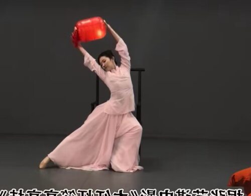 舞蹈大红灯笼高高挂演出服舞蹈服艺考表演服