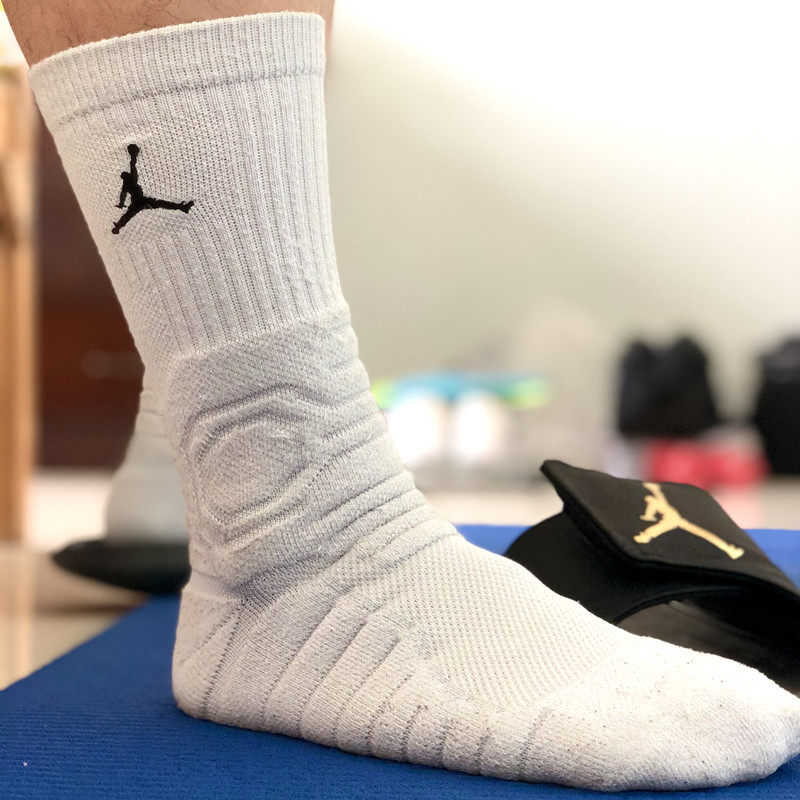 nike耐克男女运动高帮aj篮球袜中长筒毛巾底加厚防滑运动袜SX5854