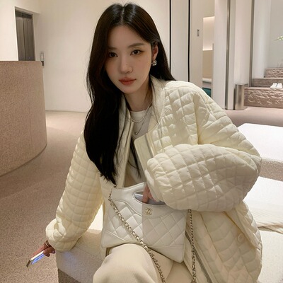 泡芙美式菱格棒球服女短款冬季新款设计感夹棉学院风宽松棉服外套