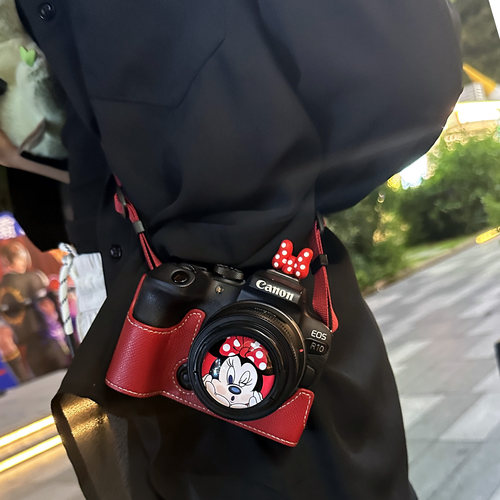 佳能R50保护套R10200D二代R8RP相机包微单壳配件皮套R5R6IIR7红色