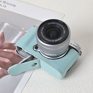 适用富士XM5保护套XT30相机包xt50皮套XS20壳XT5底座壳配件灰新品