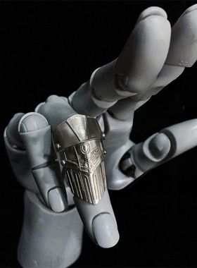 JOJO的奇妙冒险波波波鲁那雷夫银色战车设计感高级感替身盔甲戒指