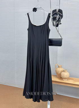 0MB.欧洲站新品法式设计感宽松显瘦减龄裙子方领无袖背心连衣裙女