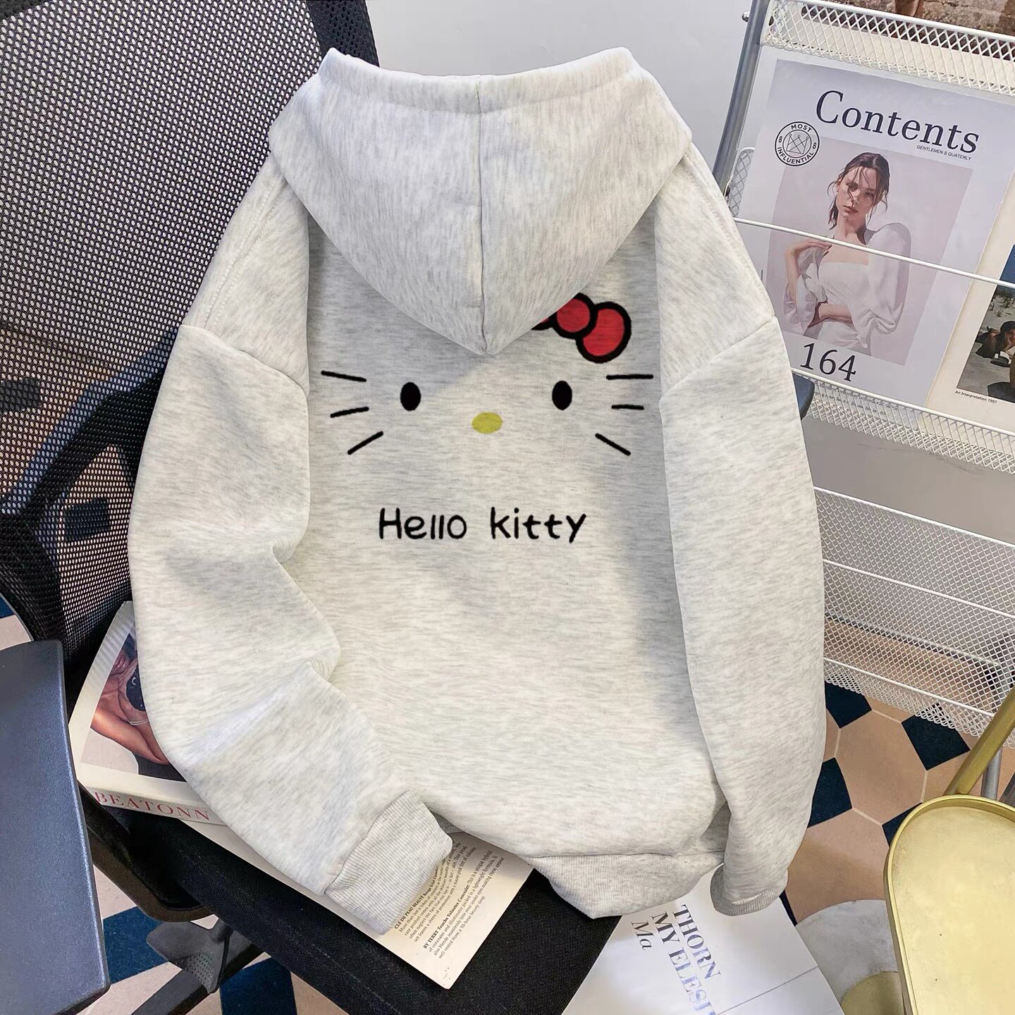 女童卡通凯蒂猫印花超好看连帽卫衣中大儿童初中生秋冬季加绒上衣