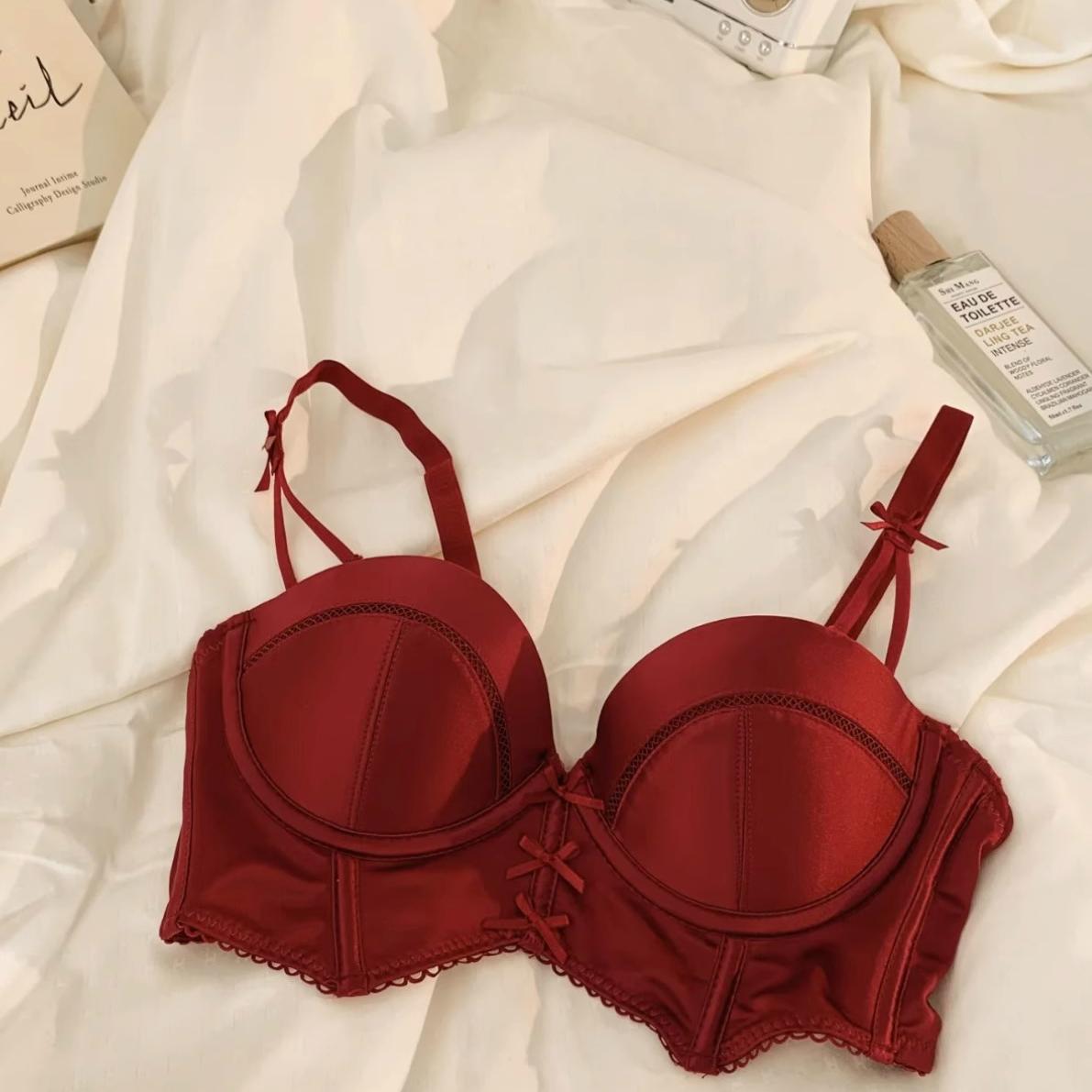 红色本命年内衣女性感无钢圈上托小胸聚拢收副乳结婚新娘文胸套装