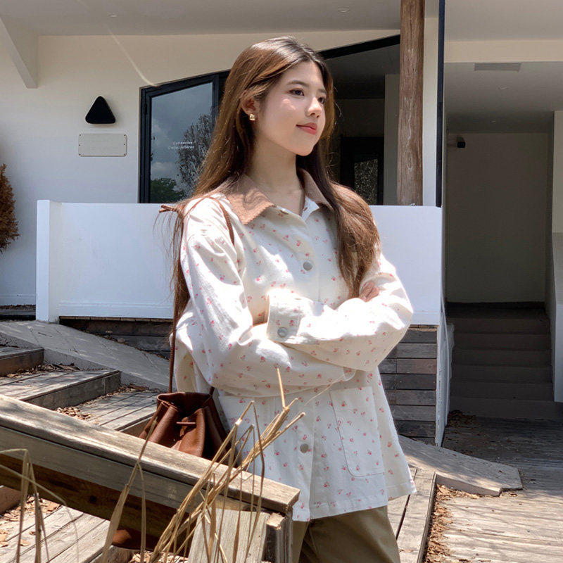 春季甜美别致清新白色小碎花衬衫女加厚正肩显瘦长袖开衫外搭