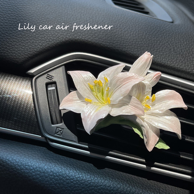 百合花车载好物香薰香氛车内空调出风口装饰女神花朵扩香石高级感