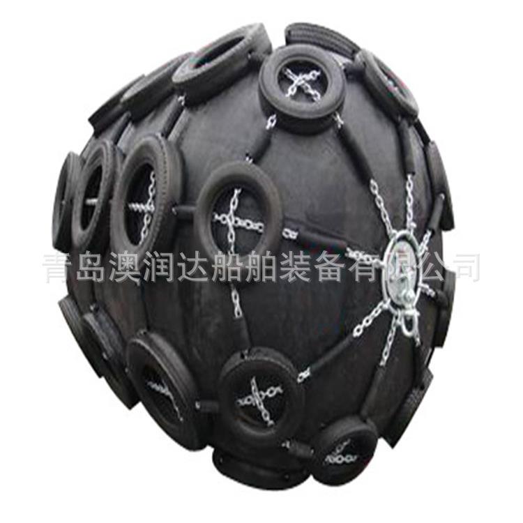 3.3*6.5米橡胶护舷骨架型集装箱船用靠球吸收冲击能量大