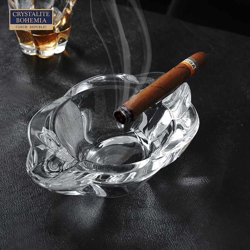 捷克进口水晶玻璃欧式高档大号家用客厅办公室创意潮流雪茄烟灰缸