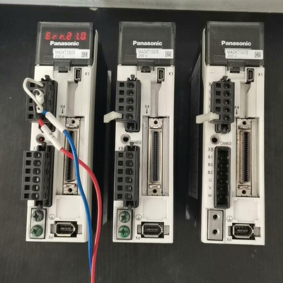 松下驱动器MADKT1507E拆机功能完好成色如图实物拍摄