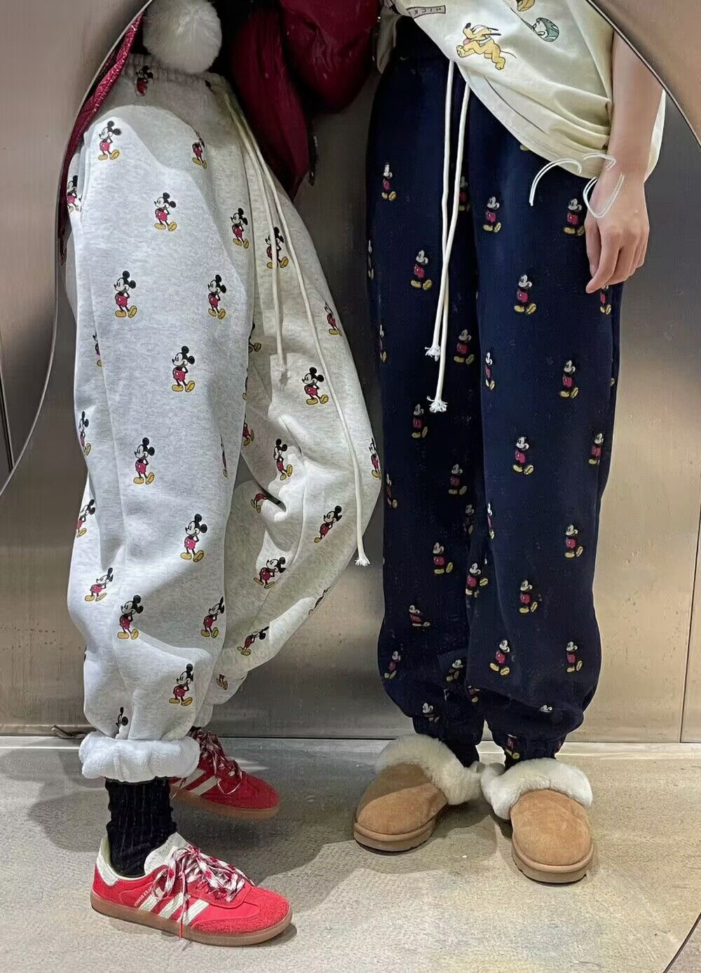 2024冬新款韩版卡通米奇印花显瘦加绒束脚减龄休闲裤卫裤九分裤潮