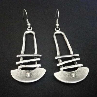 Vintage Ethnic Antique Metal Drop Earrings for Women Punk Je